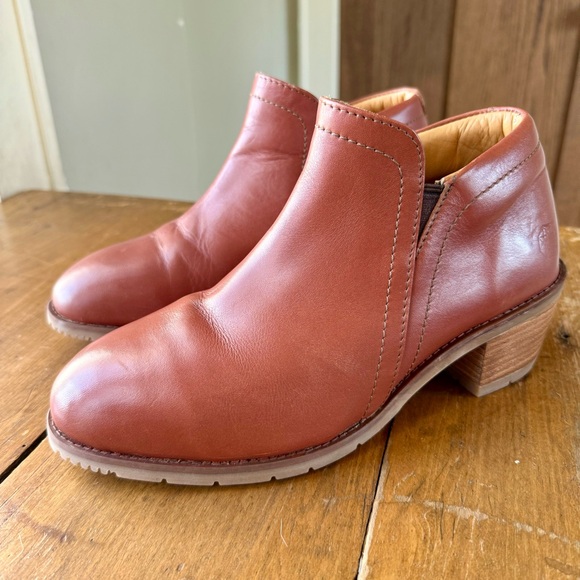 Xena Workwear Gravity Steel Toe Safety Boot - Picture 3 of 16